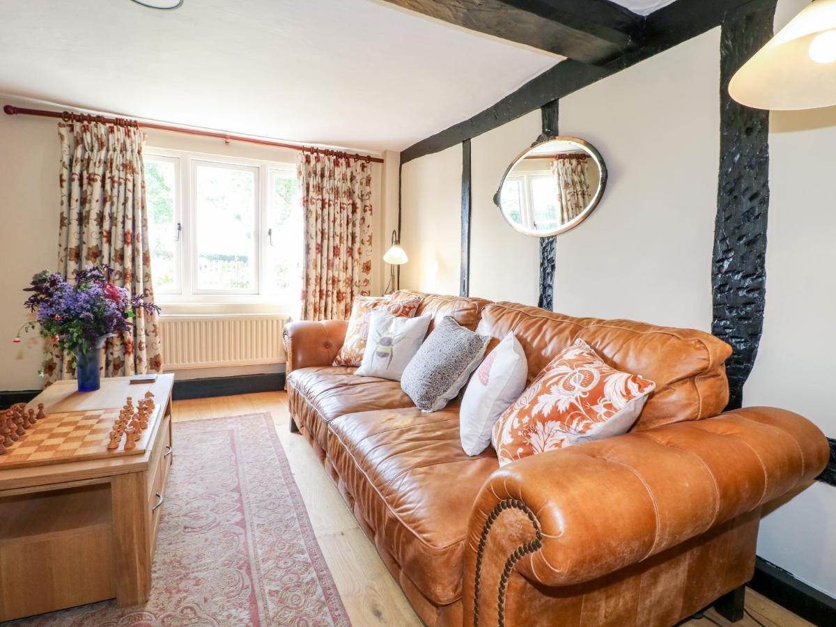 Bluebell Cottage Rugeley Exterior photo